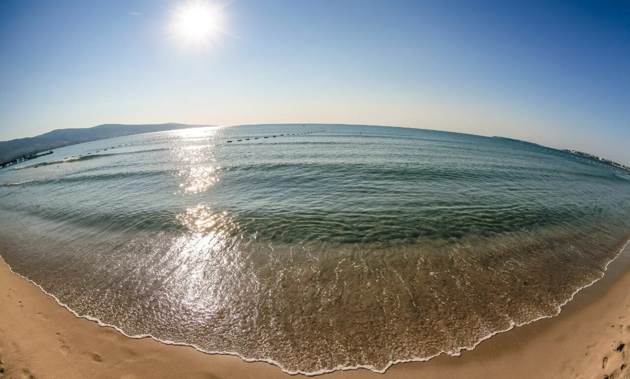 Morze Czarne i plaża, Słoneczny Brzeg