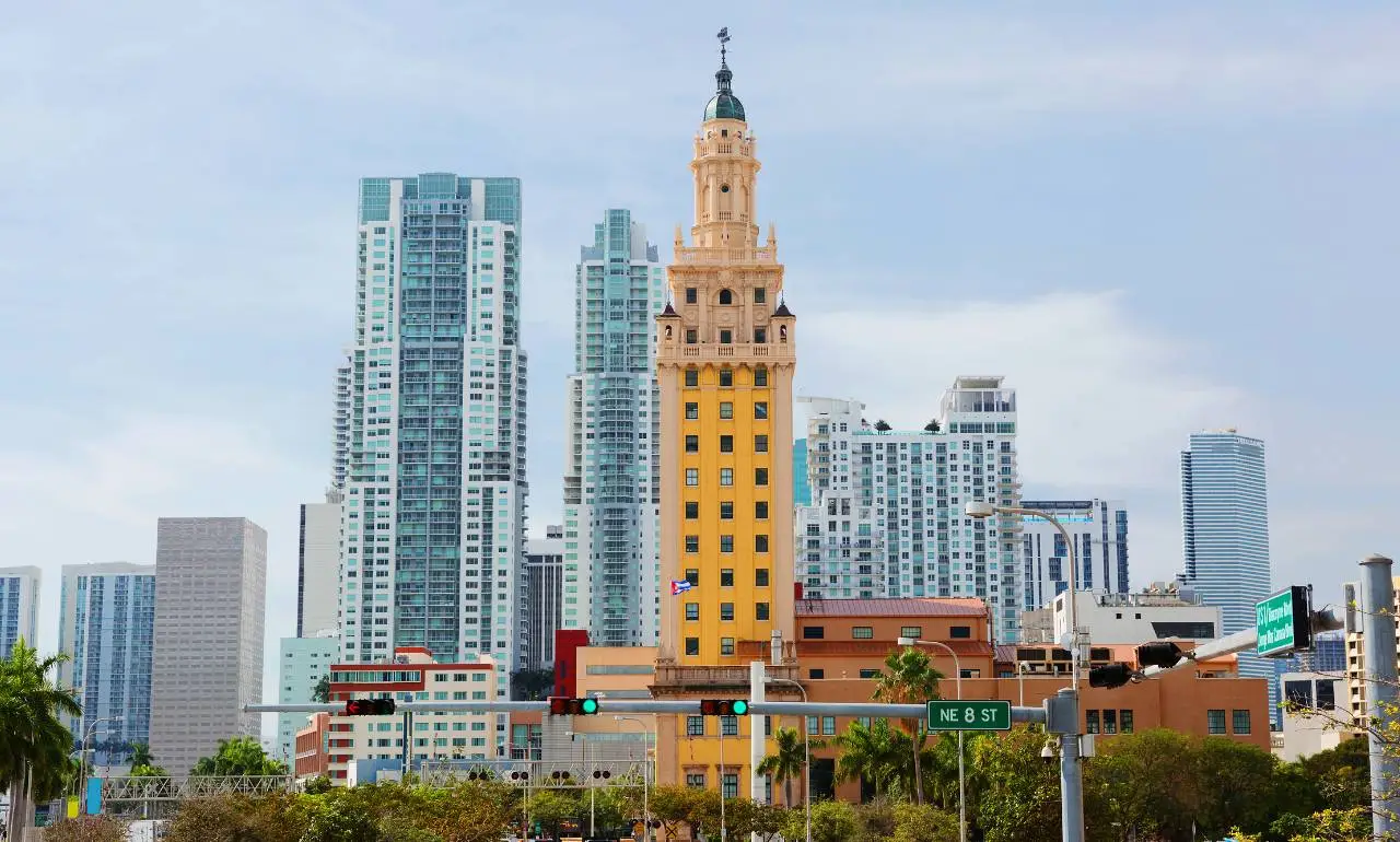 Freedom Tower, Miami