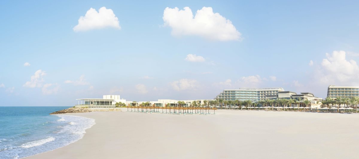 Plaża przy hotelu InterContinental w Ras Al Khaimah